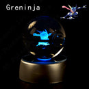 Luminária Pokébola 3D CristalLuz — A Esfera de Vidro que Acende com o Personagem Dentro