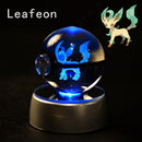 Luminária Pokébola 3D CristalLuz — A Esfera de Vidro que Acende com o Personagem Dentro